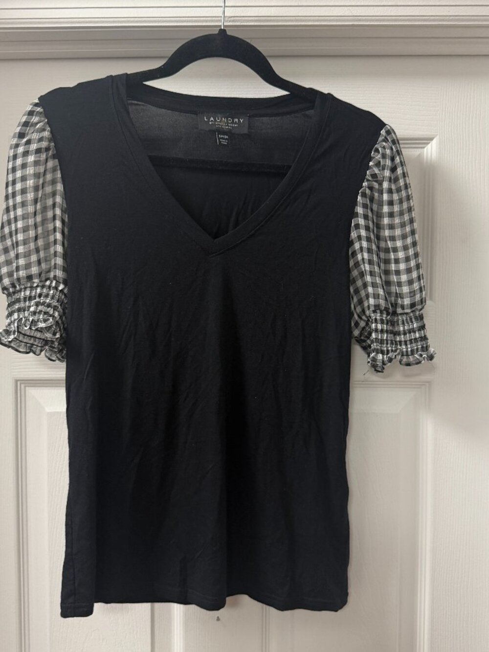 Laundry by Shelli Segal Gingham Puff Sleeve Top Black V-Neck Size Small